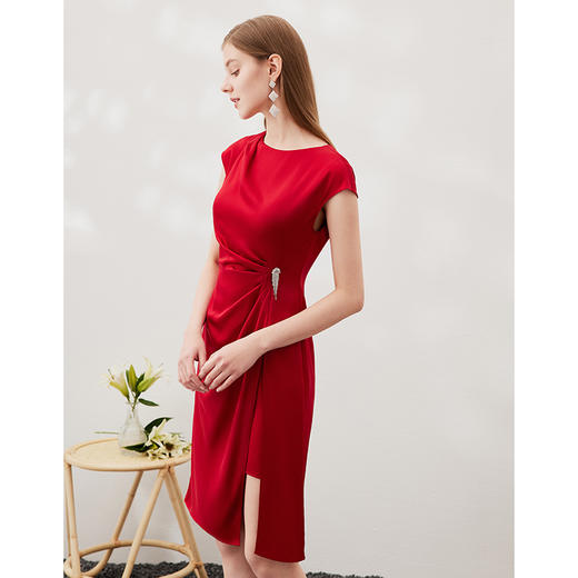 EITIE爱特爱春季新款不规则开衩修身红色飞袖礼服连衣裙6977612 商品图2