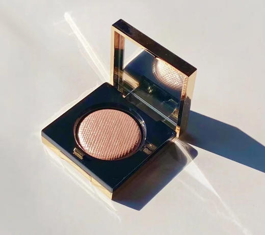 芭比布朗月光石眼影 商品图0