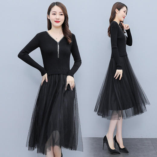 XS-93378 连衣裙女2023春季新款女装韩版收腰弹性大码针织V领网纱连衣裙女 商品图2