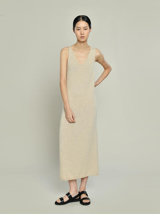 322工房无染色纯羊绒针织裙女秋冬简约通勤宽松无袖吊带背心长裙 商品图0