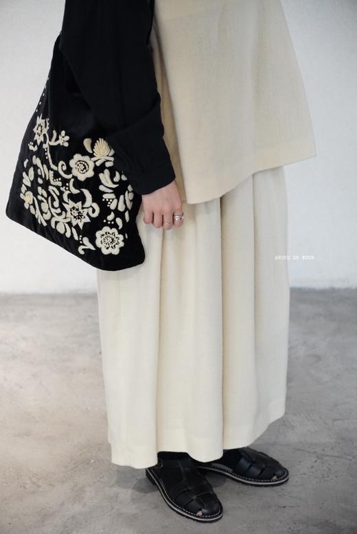 （4折）Atelier d'antan白色焦糖色上衣 商品图4