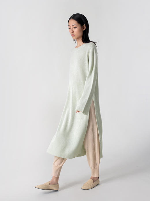 322工房极简造型羊毛羊绒高开叉连衣裙2023春夏款宽松针织裙B001 商品图0