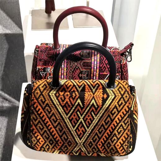 深山集市 非遗黎锦文创包 孤品 商品图1