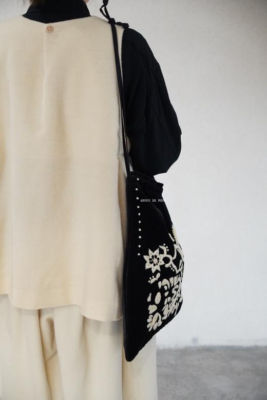 （4折）Atelier d'antan白色焦糖色上衣 商品图2