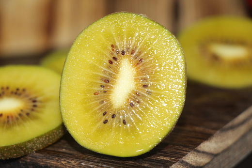 *木美土里晚熟小红心猕猴桃 商品图0