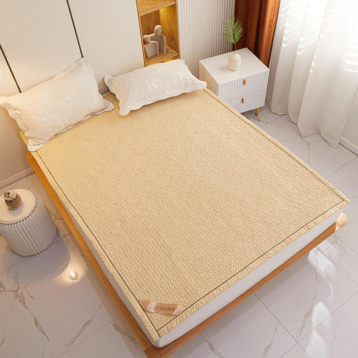 正安 艾绒床垫 3年艾绒配新疆棉 四季皆宜柔软亲肤 养生睡眠温煦全身拒绝失眠 老人上班族学生优选 中式家纺床垫1.8*2m 商品图5