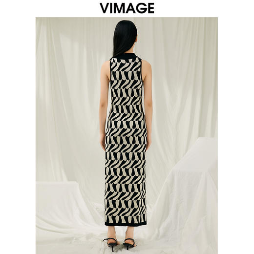 VIMAGE纬漫纪夏季新款收腰显瘦显高针织长款无袖连衣裙V1901523 商品图4