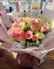 【甜蜜时光】19朵粉玫瑰➕洋桔梗➕小配花仙女款时尚花束 商品缩略图0