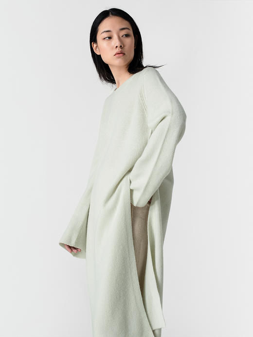 322工房极简造型羊毛羊绒高开叉连衣裙2023春夏款宽松针织裙B001 商品图2