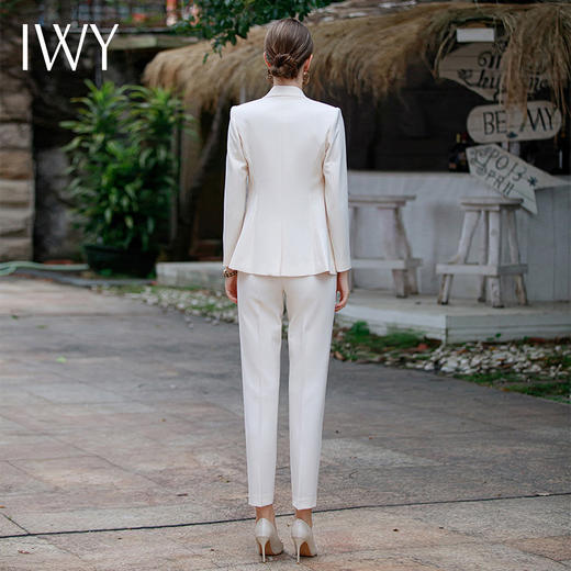 IWY/春季西装套装女2023新款两件套时尚气质职业高级感休闲白色西服CP1616 商品图4