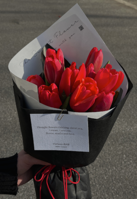 朱颜  郁金香 · 花束