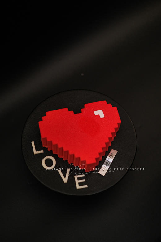 红色爱心马赛克慕斯蛋糕（请务必提前三天预定！） 商品图1