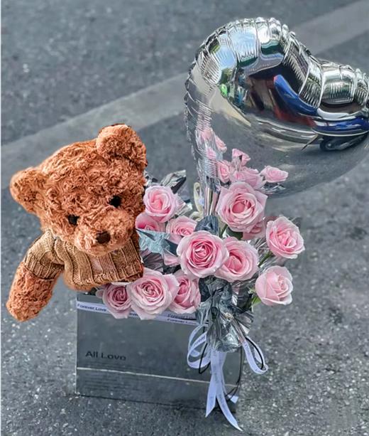 只想抱抱你---玫瑰泰迪熊心形气球抱抱袋六选一 商品图1