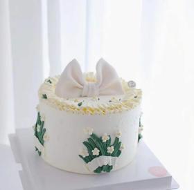 裱花蝴蝶结 （提前6小时预订）