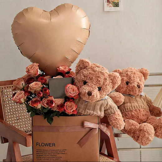 只想抱抱你---玫瑰泰迪熊心形气球抱抱袋六选一 商品图5