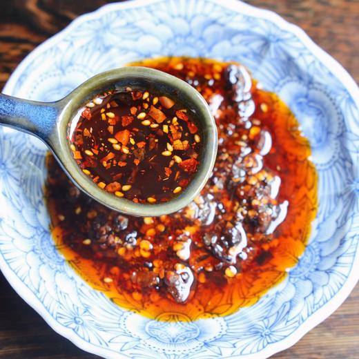 重庆人戒不掉！鹅滋道【油辣子】精选十余种香辛料 辣味层次丰富 香味醇厚 辣而不燥 余香回味~ 商品图1