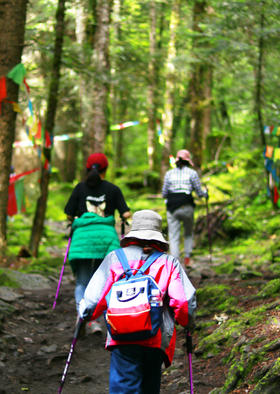  雨崩3天徒步实录：“不去瑞士、就去雨崩” 