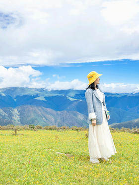 “一个人去稻城亚丁，赚回一群五湖四海的朋友”