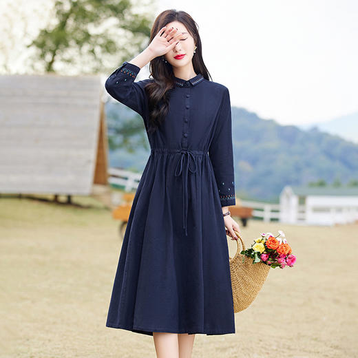 时尚简约休闲气质小翻领棉麻文艺刺绣长袖连衣裙HR-WN22169 商品图1