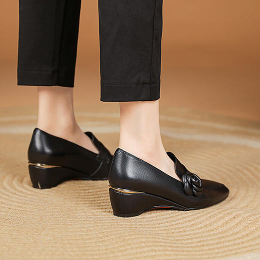 舒适百搭，真皮尖头坡跟小皮鞋XYM-k730 商品图2