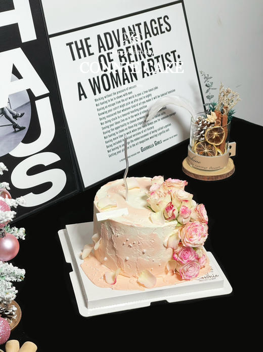 【1358】爱意随风起 玫瑰泡泡鲜花蛋糕 商品图2