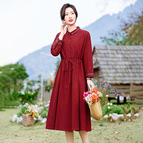 时尚简约休闲气质小翻领棉麻文艺刺绣长袖连衣裙HR-WN22169