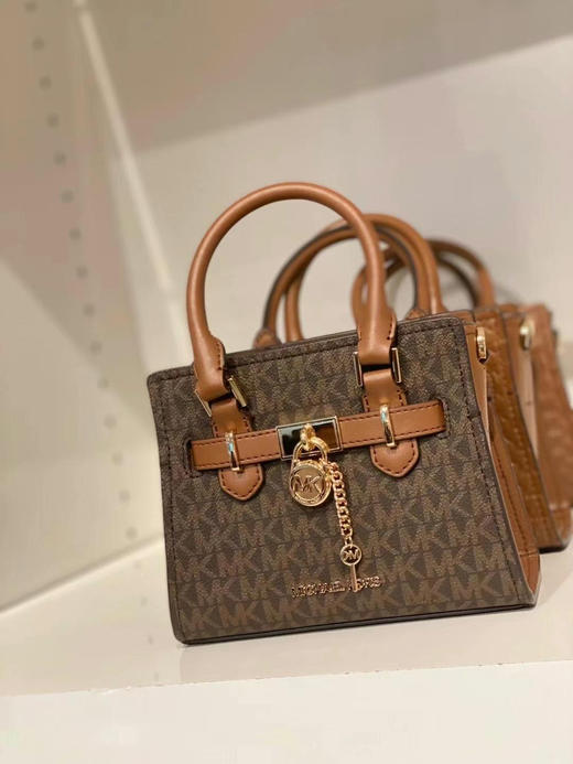 春季新款1299￥🇺🇸直邮！MK 新款迷你老花锁头包 商品图2