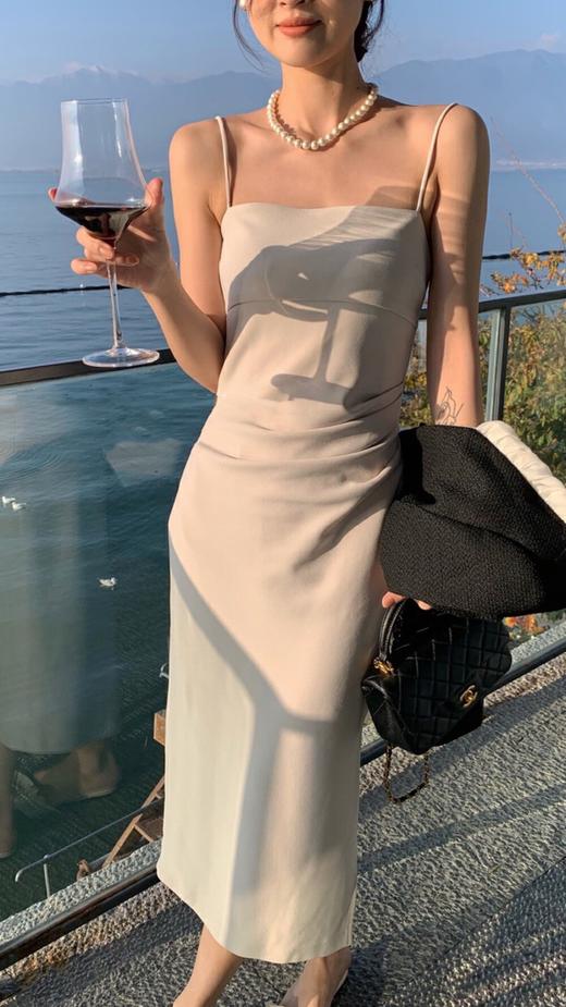 【门店同款】春季一字肩褶皱吊带裙 149687381 商品图3