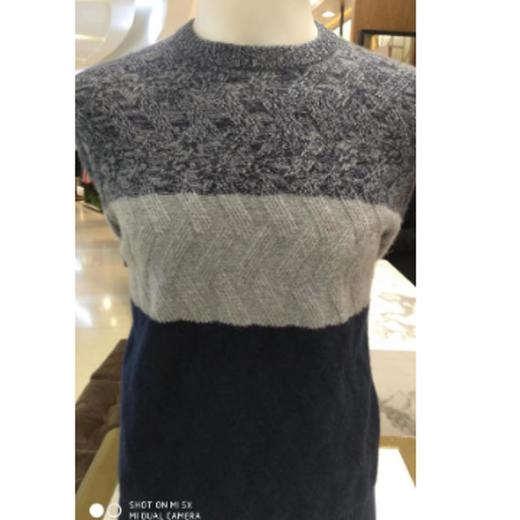 3楼  皮皮狗撞色菱形圆领套衫 商品图0