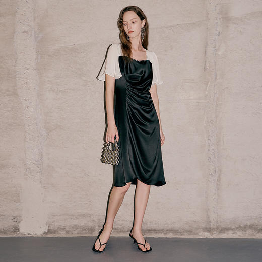 EITIE爱特爱春夏新款时尚气质方领收腰撞色显瘦连衣裙7307027 商品图1