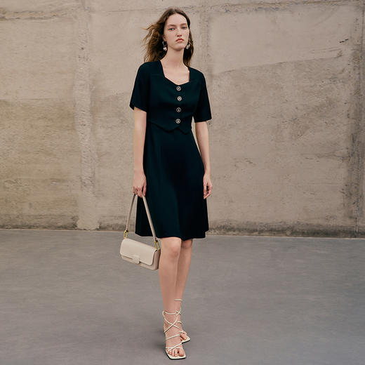 EITIE爱特爱春季新款气质时尚高腰显瘦连衣裙7307037 商品图1