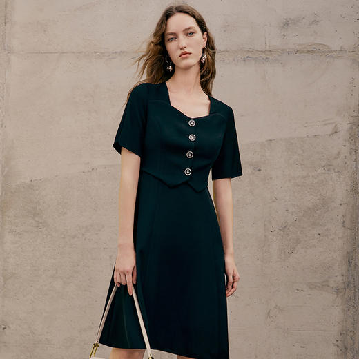 EITIE爱特爱春季新款气质时尚高腰显瘦连衣裙7307037 商品图3