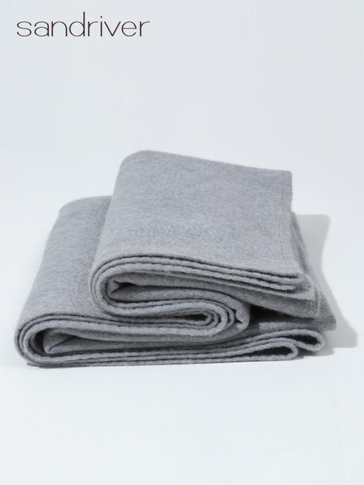 折边绣花羊绒方披毯 SJF95P720W 商品图1