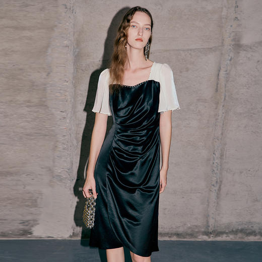 EITIE爱特爱春夏新款时尚气质方领收腰撞色显瘦连衣裙7307027 商品图3