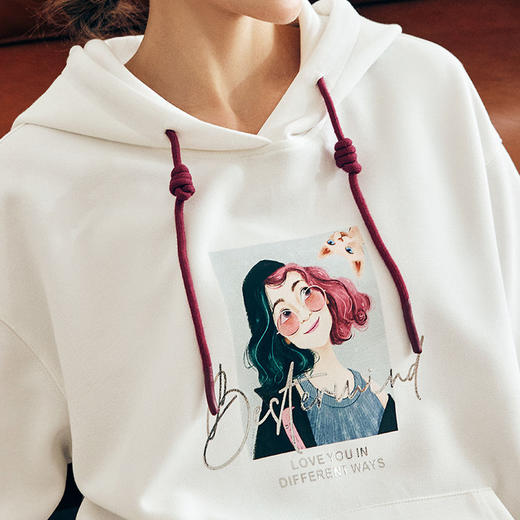 OLrain欧芮儿法式白色连帽卫衣女早春2023年新款宽松慵懒印花上衣 商品图1