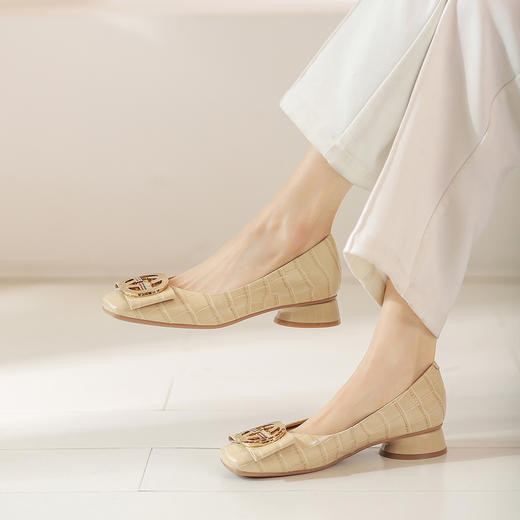 西村名物2022年秋季舒适柔软小跟单鞋18701 商品图0