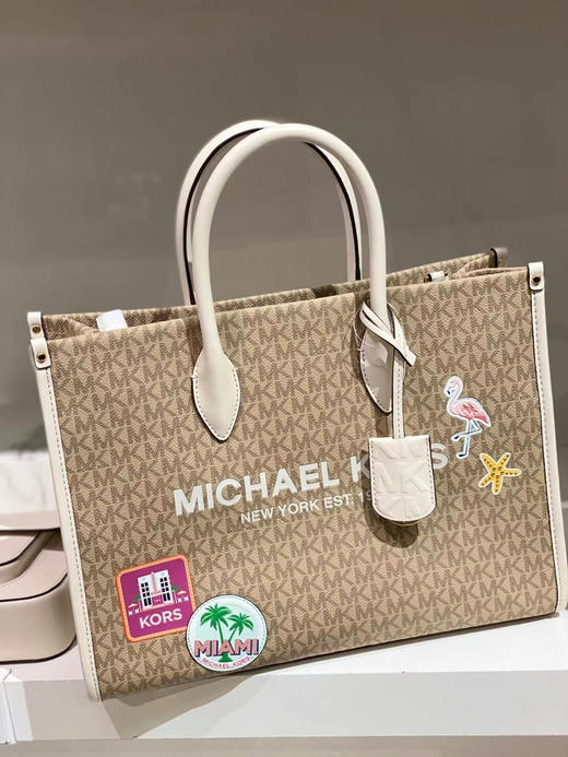 春季新款1450￥🇺🇸直邮，Mk Mirella中号logo横托版特包🦩热带风光，带有长款肩带，自重超轻 商品图0