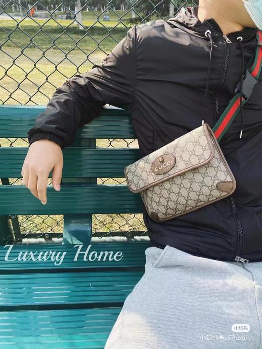 一包难求 别嫌贵 直入专柜 情侣款胸包 商品图0