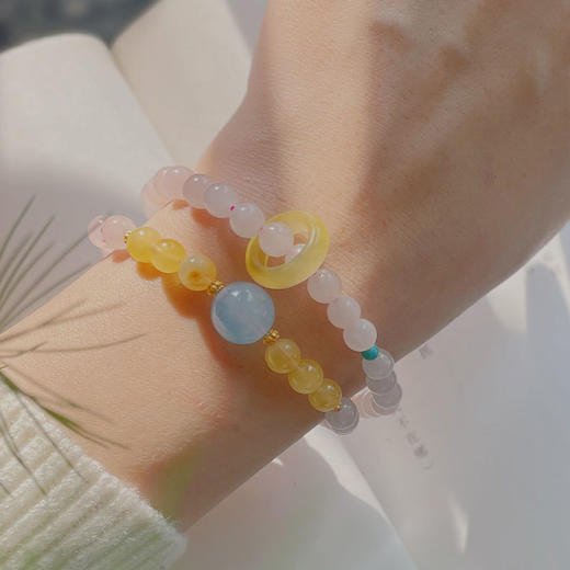 双圈和田玉藕粉海蓝宝手链平安顺遂 商品图1