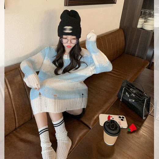 <曾小咸推荐>女装条纹针织衫女春秋新款韩版百搭宽松破洞设计感长袖上衣 商品图3