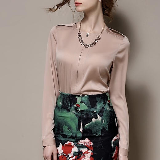 诗情画意颈袖添香 商品图1