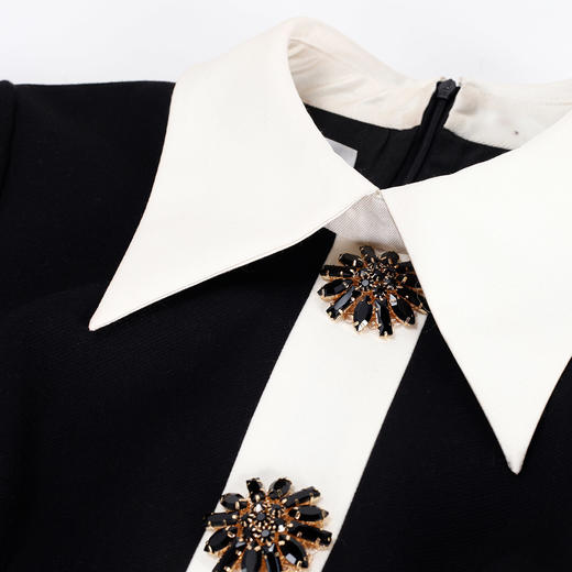 NA802斯尔丽瑟俪2023春季新款合体百搭洋气修身连衣裙 商品图4