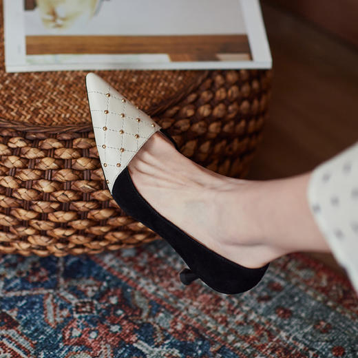 爆款百搭，真皮拼接尖头高跟鞋HBP-1381 商品图11