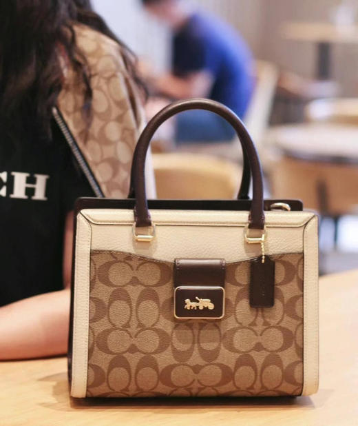 🇺🇸1980直邮！Coach新款 Grace Carryall手提斜挎包，满满高级感 商品图0