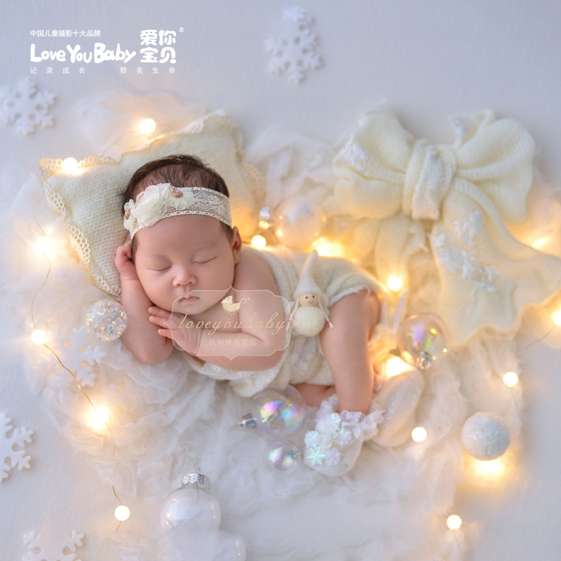 0-1岁婴儿上门拍摄体验卡，爱你宝贝提供，限新客户首次可约