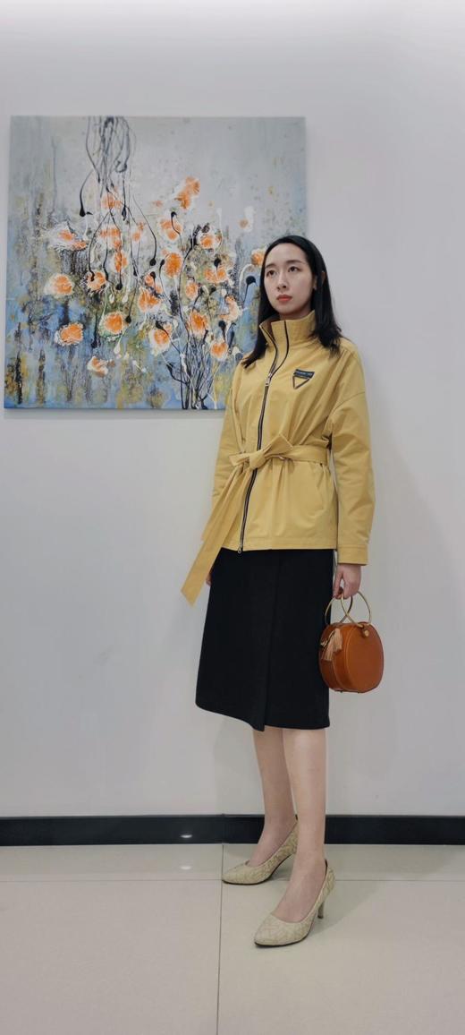 2楼法蒂微FULWIN专柜时尚风衣 商品图1