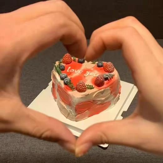 黑巢-黑巢-爱你的炽热的心生日蛋糕生日蛋糕 商品图0