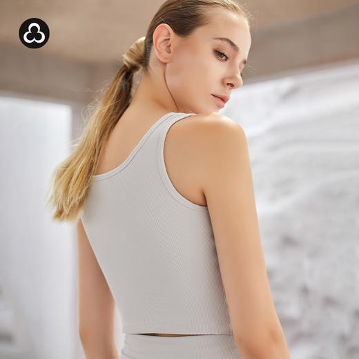 TITIKA ACTIVE宽肩带运动背心女修身舒适弹力吸湿排汗健身休闲上衣 2NT31044 商品图1