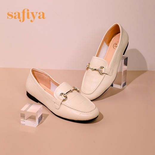 Safiya/索菲娅 舒适羊皮软底2023年春季新款马衔扣气质通勤单鞋 SF31112140 商品图6