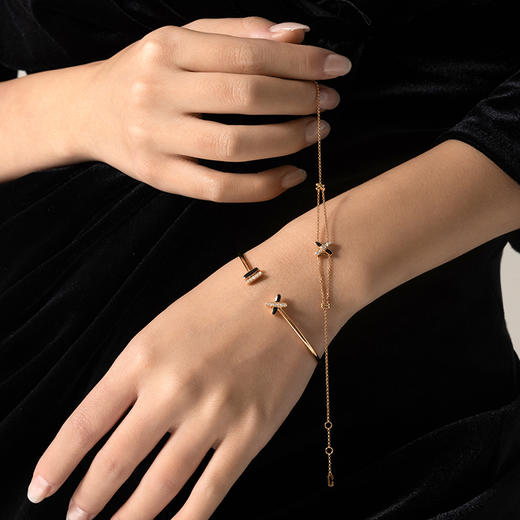 ［结·锁系列］18K玫瑰金钻石手链 商品图2